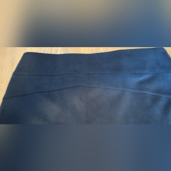 Hue Ultra Legging with Wide Waistband - Picture 7 of 9